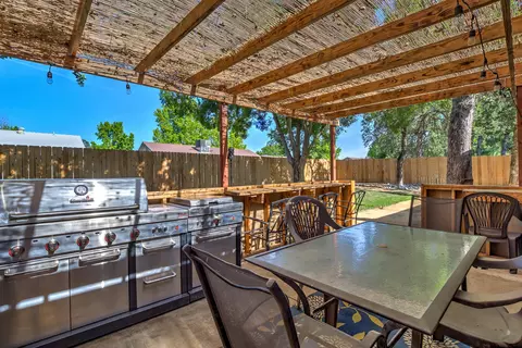 1937 Trumpet Dr, Redding, CA 96003 photo 2
