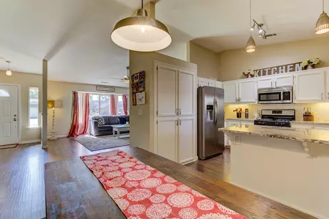 1937 Trumpet Dr, Redding, CA 96003 photo 10