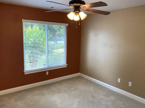 3365 Cockerill Dr, Redding, CA 96002 photo 14