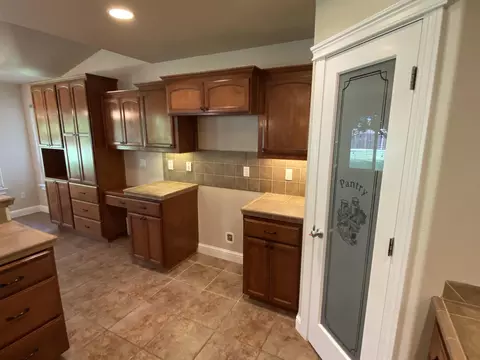 3365 Cockerill Dr, Redding, CA 96002 photo 6