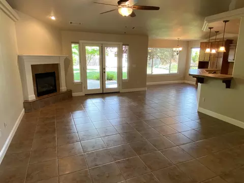 3365 Cockerill Dr, Redding, CA 96002 photo 28