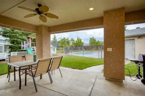 2618 Rhinestone Way, Redding, CA 96001 photo 33