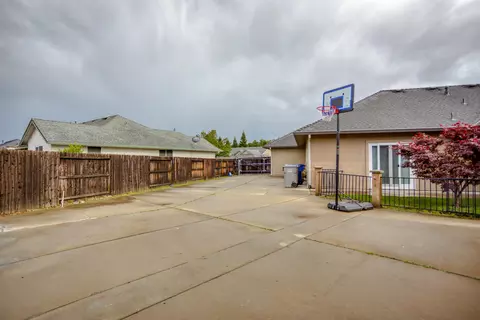 2618 Rhinestone Way, Redding, CA 96001 photo 56