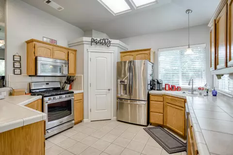 2618 Rhinestone Way, Redding, CA 96001 photo 12