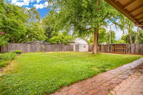717 Coronado St, Redding, CA 96003 photo 15