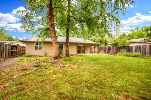 717 Coronado St, Redding, CA 96003 photo 18