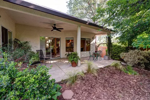 5791 Constitution Way, Redding, CA 96003 photo 25