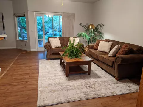 5791 Constitution Way, Redding, CA 96003 photo 6