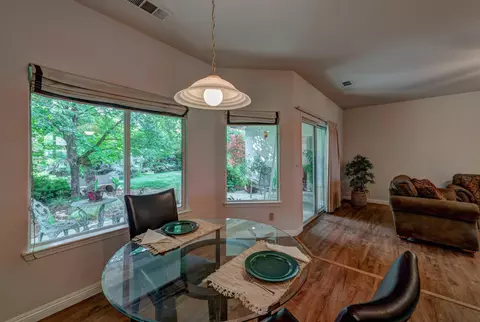 5791 Constitution Way, Redding, CA 96003 photo 11