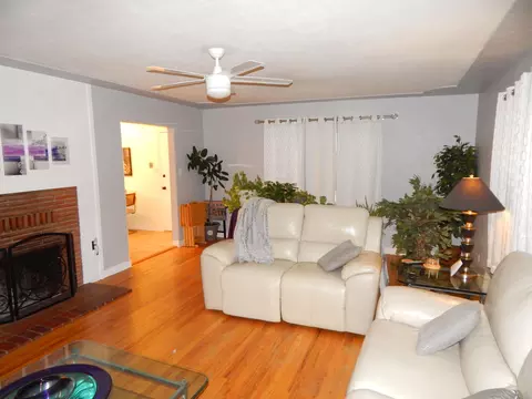 2130 Canal Dr, Redding, CA 96001 photo 17