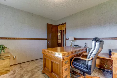 2505 Howard Dr, Redding, CA 96001 photo 31