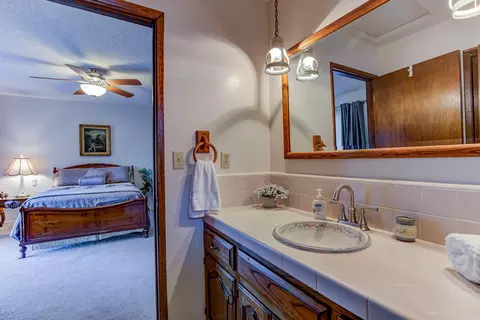 2505 Howard Dr, Redding, CA 96001 photo 25