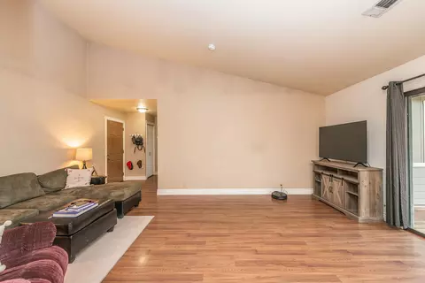1729 Morningsun Dr, Redding, CA 96002 photo 9
