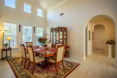 4564 Chinook Dr, Redding, CA 96002 photo 9
