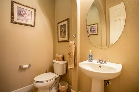 4564 Chinook Dr, Redding, CA 96002 photo 28