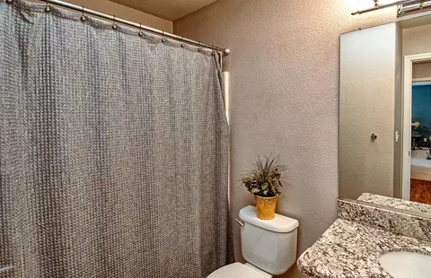 1028 Riviera Dr, Redding, CA 96001 photo 16