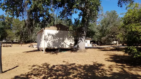 13980 Prado Ln, Redding, CA 96003 photo 5