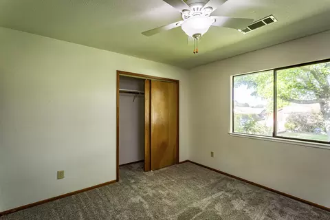 11557 Norton Ln, Redding, CA 96003 photo 24