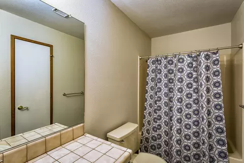 11557 Norton Ln, Redding, CA 96003 photo 17