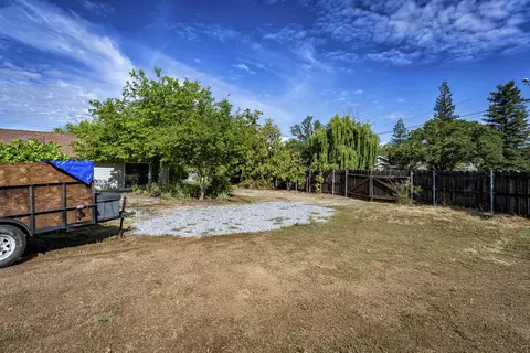 11557 Norton Ln, Redding, CA 96003 photo 31