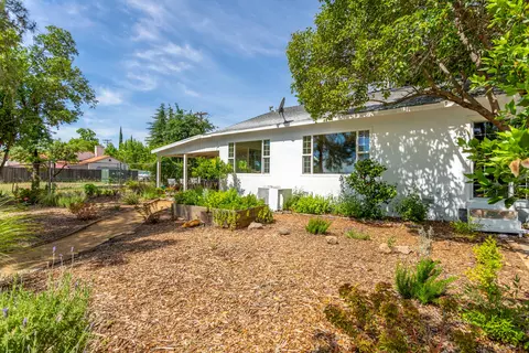 2437 California St, Redding, CA 96001 photo 32