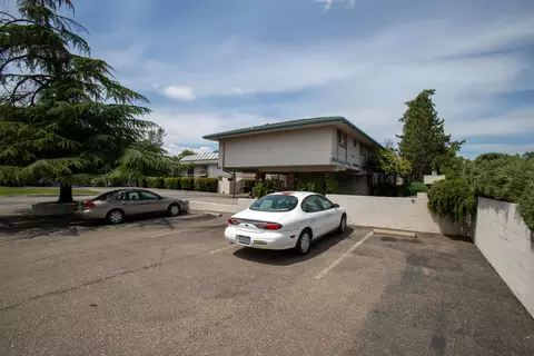 3510 Bechelli Ln, Redding, CA 96002 photo 12