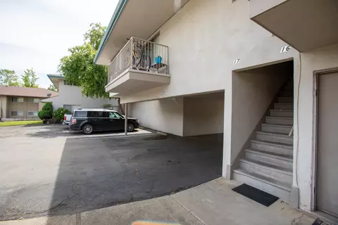 3510 Bechelli Ln, Redding, CA 96002 photo 3