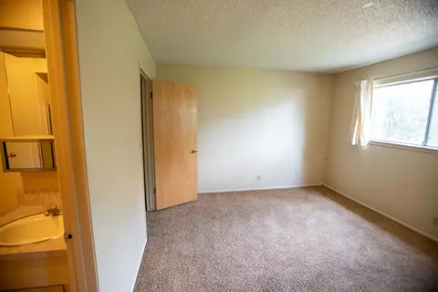 3510 Bechelli Ln, Redding, CA 96002 photo 17
