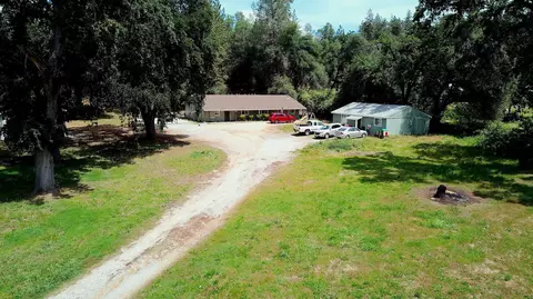15048 Fawndale Rd, Redding, CA 96003 photo 1