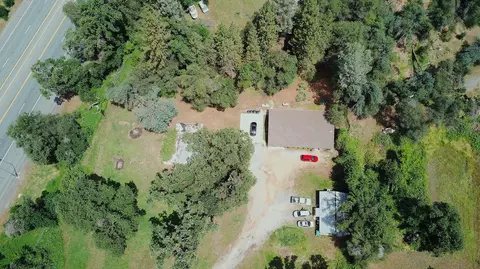 15048 Fawndale Rd, Redding, CA 96003 photo 2