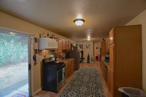 15048 Fawndale Rd, Redding, CA 96003 photo 14