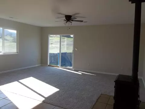 157 Circle Dr, Hayfork, CA 96041 photo 2