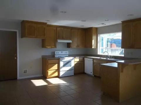 157 Circle Dr, Hayfork, CA 96041 photo 3