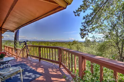 8809 Valley View Rd, Redding, CA 96001 photo 8