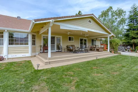 2125 Cumberland Dr, Redding, CA 96001 photo 74