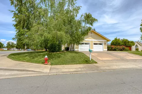 2125 Cumberland Dr, Redding, CA 96001 photo 30
