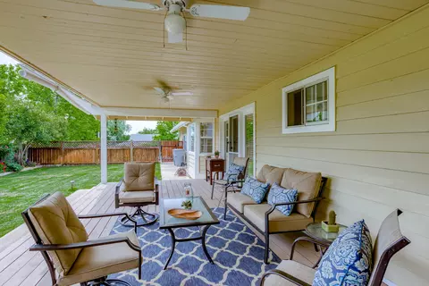 2125 Cumberland Dr, Redding, CA 96001 photo 70