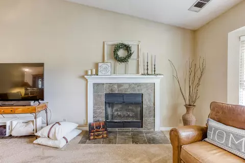 2125 Cumberland Dr, Redding, CA 96001 photo 8