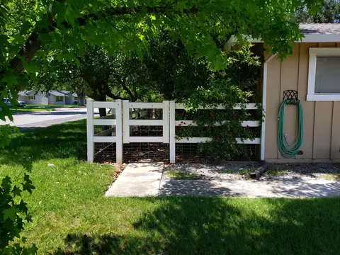 6843 Riata Dr, Redding, CA 96002 photo 24