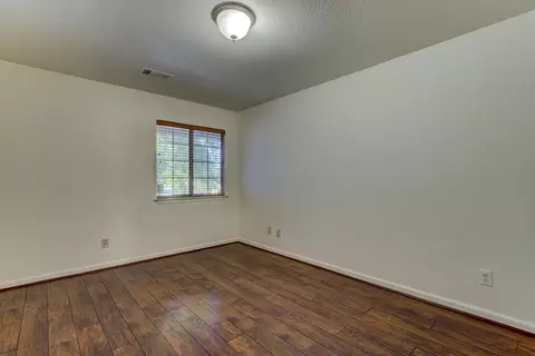 1762 Almaden Dr, Redding, CA 96001 photo 15