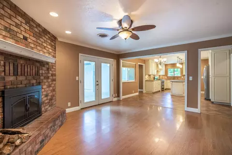 4181 Diane St, Redding, CA 96002 photo 11