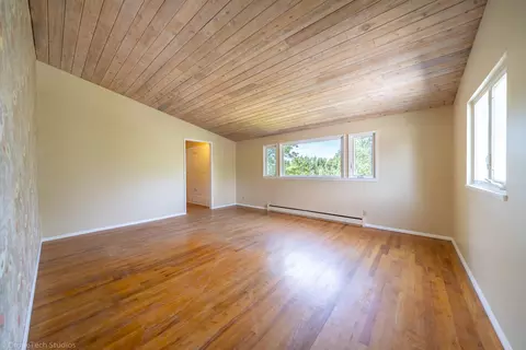845 Lakeview Dr, Redding, CA 96001 photo 11