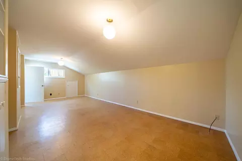 845 Lakeview Dr, Redding, CA 96001 photo 15