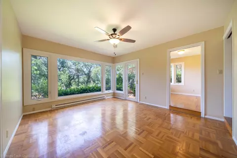 845 Lakeview Dr, Redding, CA 96001 photo 8