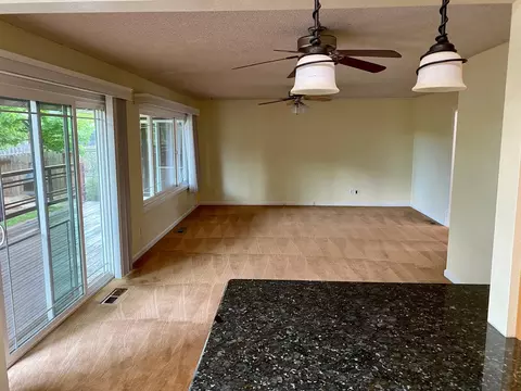 4055 Meander Dr, Redding, CA 96001 photo 17