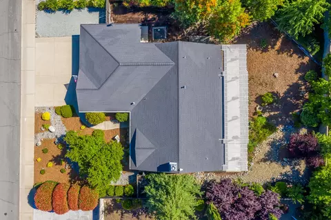3924 Bristol Dr, Redding, CA 96002 photo 20