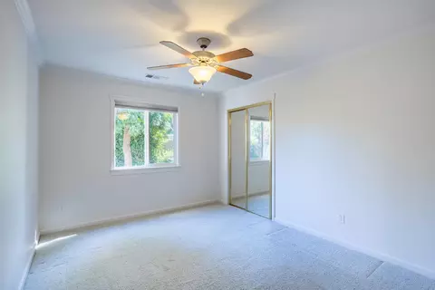 3924 Bristol Dr, Redding, CA 96002 photo 11