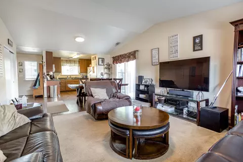16895 Santa Barbara Dr, Redding, CA 96003 photo 11