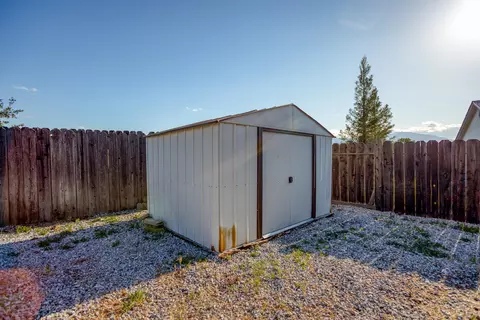 16895 Santa Barbara Dr, Redding, CA 96003 photo 22
