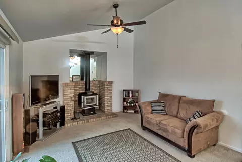 1698 Marigold Way, Redding, CA 96003 photo 14